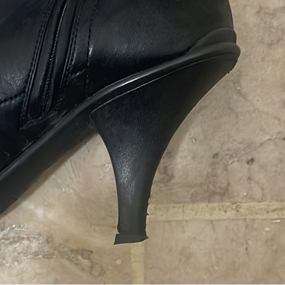 PRADA BOOTS💋💄 - Picture 15 of 16